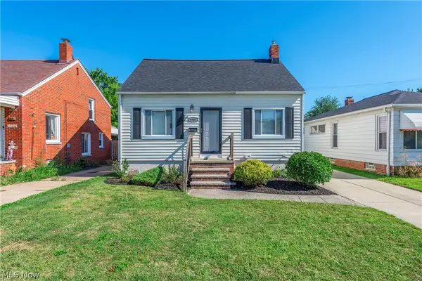 6902 Luelda Avenue, Parma, OH 44129