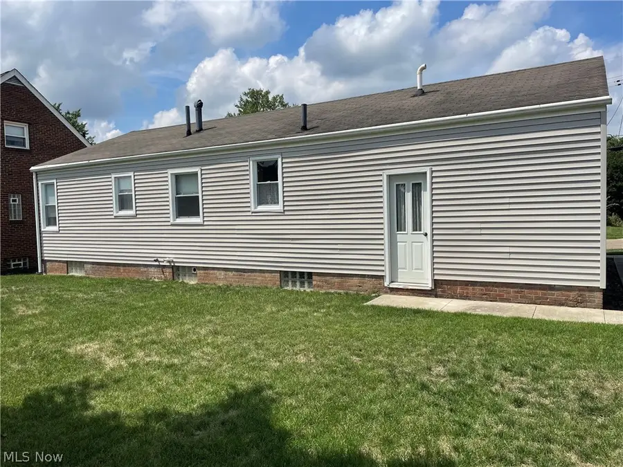 4536 Marcellus Nw Street, Canton, OH 44708 - #3