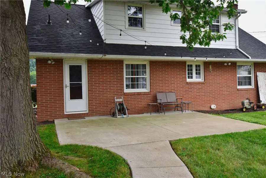 825 4th Sw Street, New Philadelphia, OH 44663 - #2
