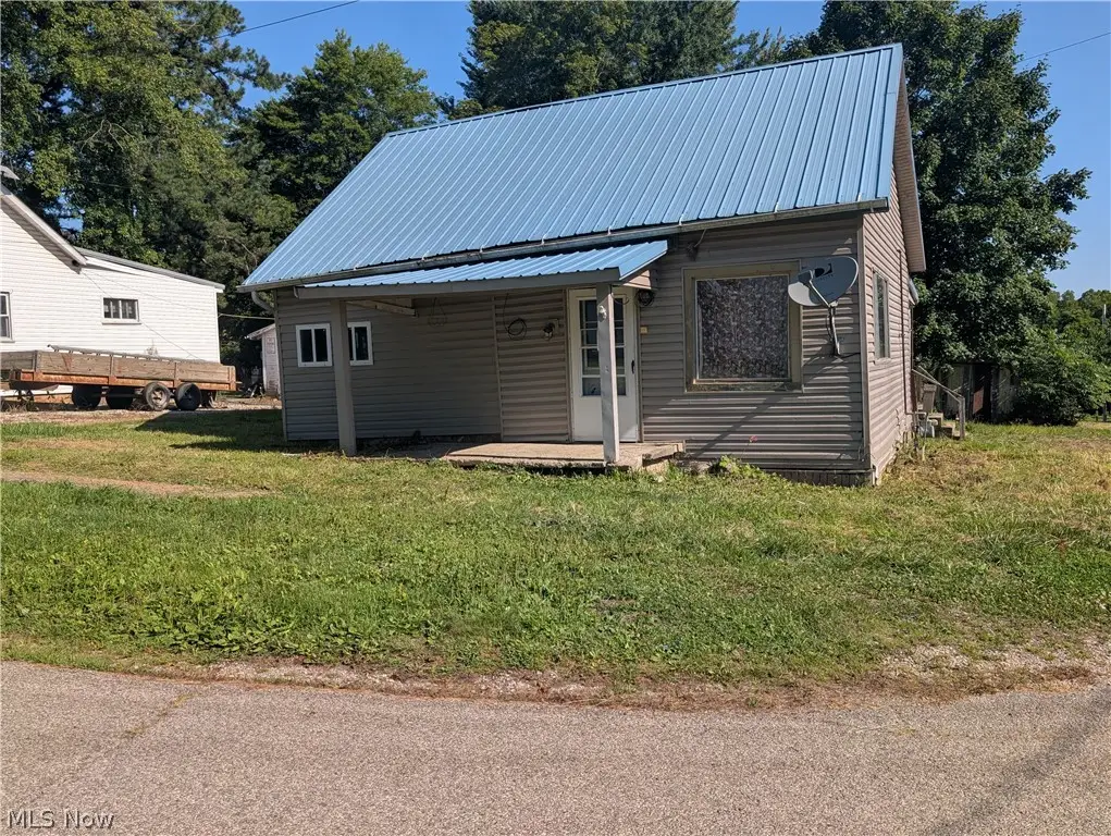 10114 Chestnut Se Street, Corning, OH 43730 - #1