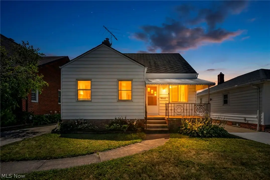 2911 North Avenue, Parma, OH 44134 - #1
