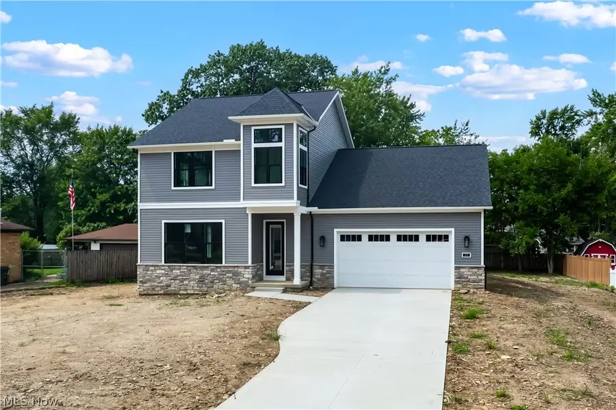 6774 Middlebrook Boulevard, Middleburg Heights, OH 44130 - #3