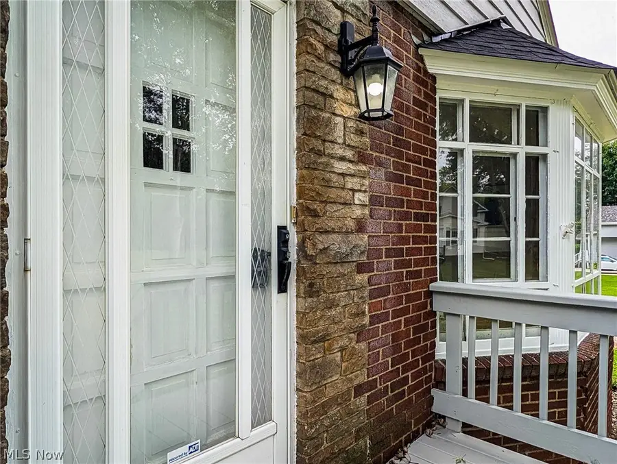 6328 Roselawn Avenue, Ravenna, OH 44266 - #3