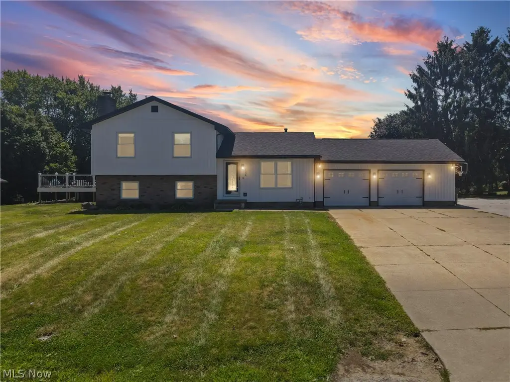1524 Hightower Drive, Uniontown, OH 44685 - #1
