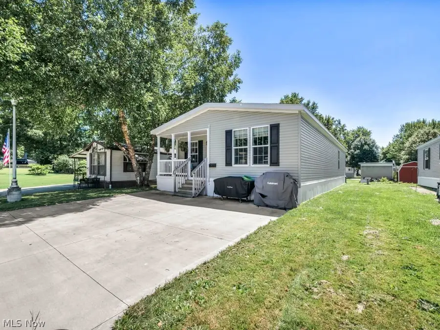 381 Westwoods, Amherst, OH 44001 - #3
