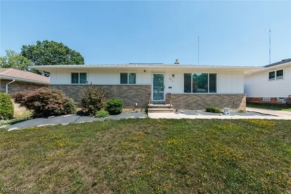 6415 S Park Boulevard, Parma, OH 44134