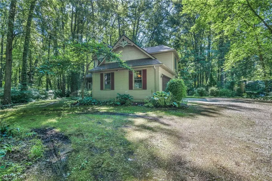 9716 N Avon Belden Road, Grafton, OH 44044 - #2