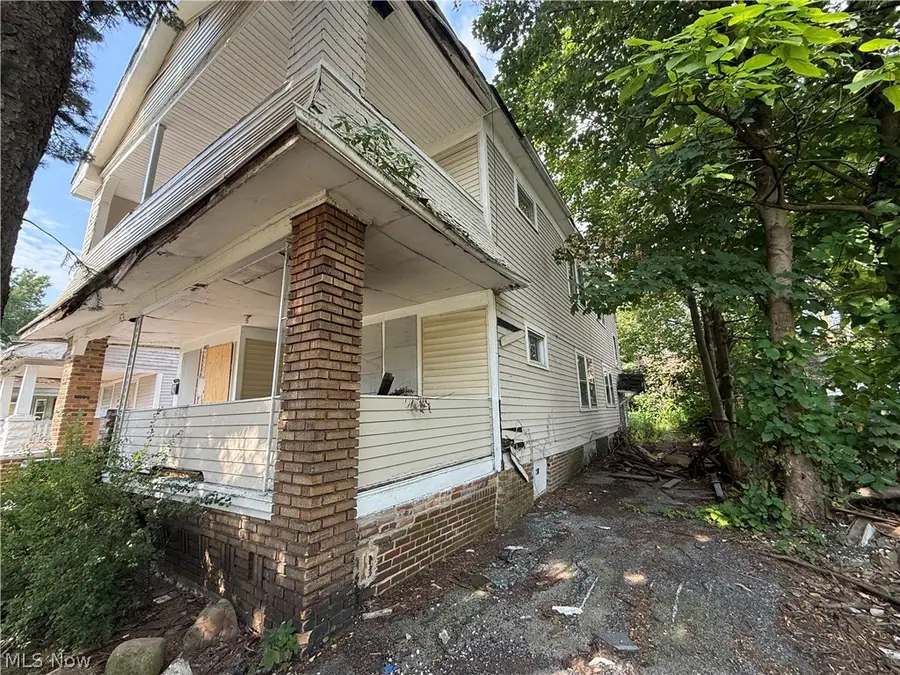 3384 E 121st Street, Cleveland, OH 44120 - #3