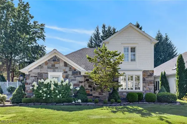 1088 Clubside Drive, Westlake, OH 44145