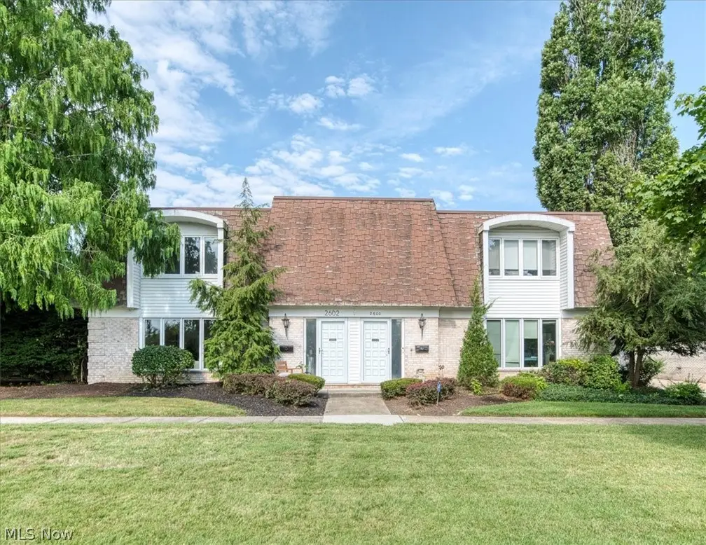 2602 S Green Road, University Heights, OH 44122 - #1