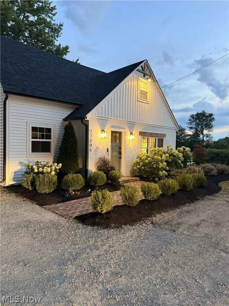 27005 Bagley Road, Olmsted, OH 44138 - #2