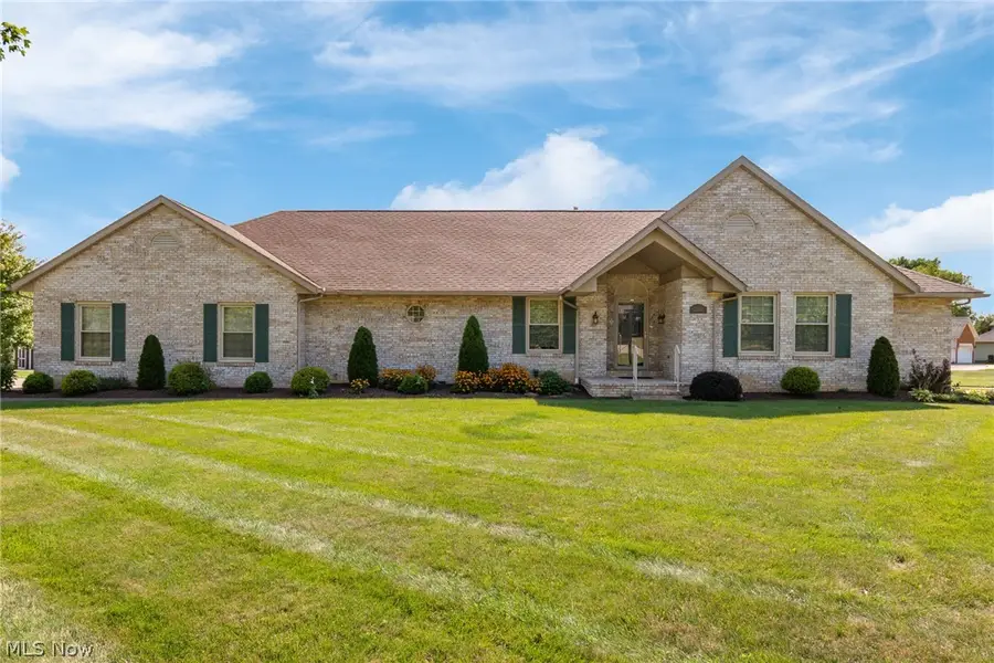 2644 Canaan Drive, Uniontown, OH 44685 - #2