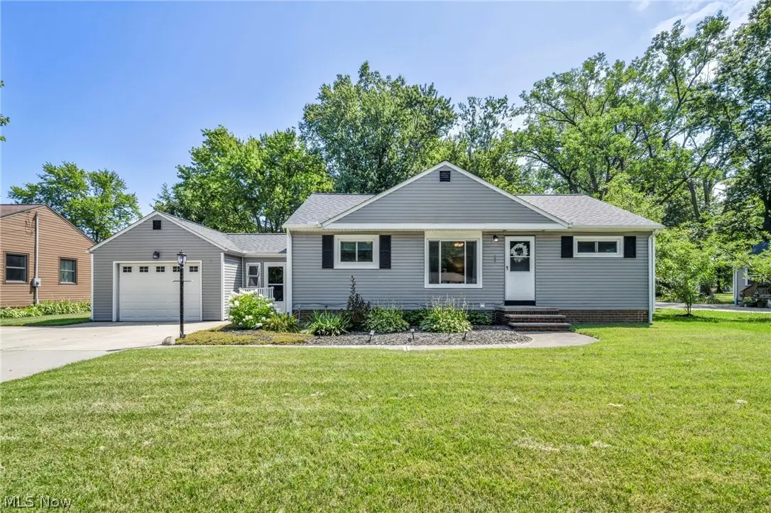 6033 Stearns Road, North Olmsted, OH 44070 - #1