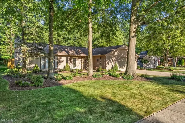 9249 Barton Drive, Strongsville, OH 44149