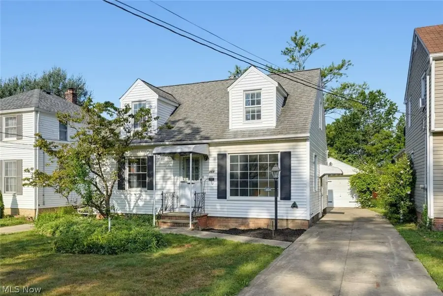 864 Lincoln Boulevard, Bedford, OH 44146 - #2