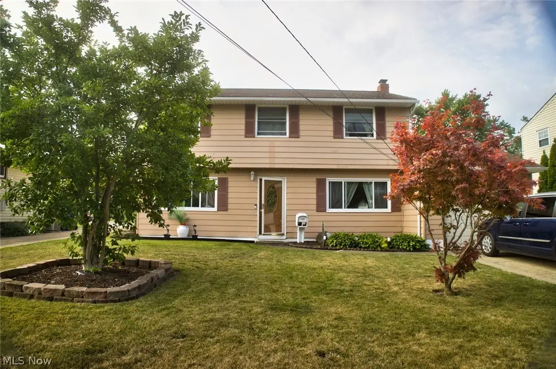 14065 Heatherwood Drive, Brook Park, OH 44142 - #1