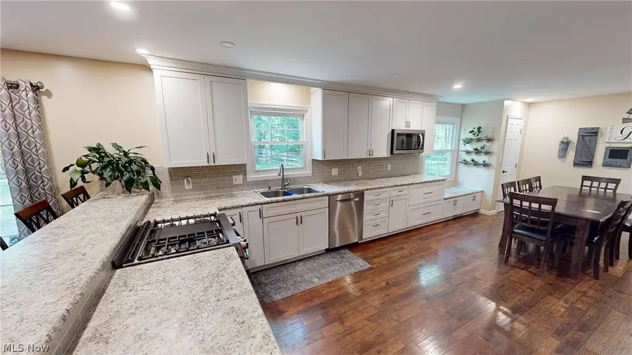 2082 Willowdale Drive, Stow, OH 44224 - #2
