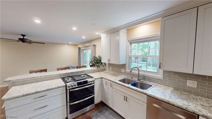 2082 Willowdale Drive, Stow, OH 44224 - #3
