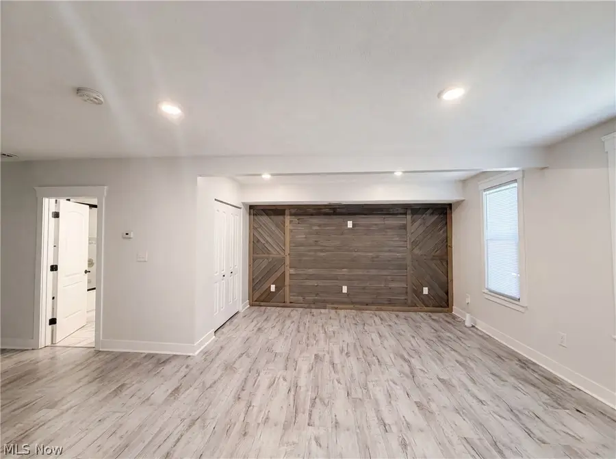 3407 Erin Avenue, Cleveland, OH 44113 - #3