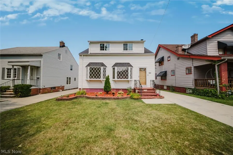 7002 Luelda Avenue, Parma, OH 44129 - #2