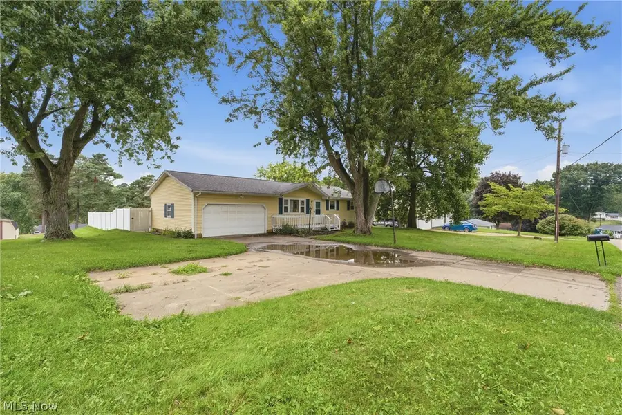 6965 Glenmere Ne Avenue, Canton, OH 44721 - #2