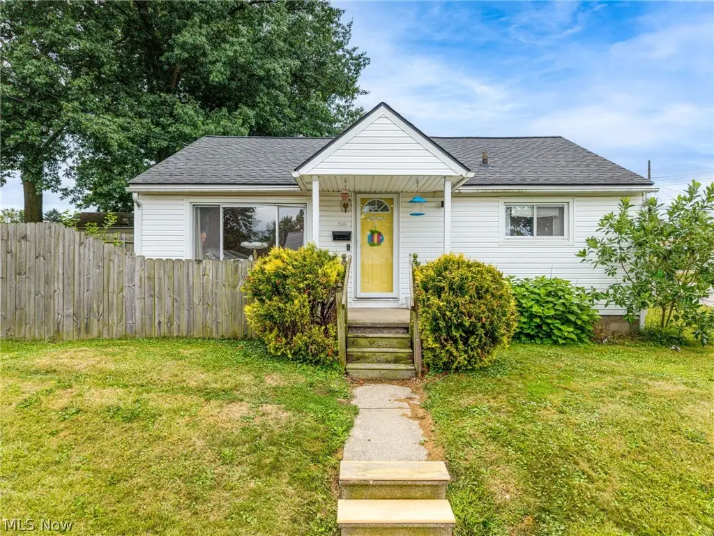 516 Franklin Avenue, Barberton, OH 44203 - #1