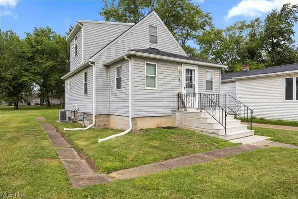 7723 W River S Road, Elyria, OH 44035
