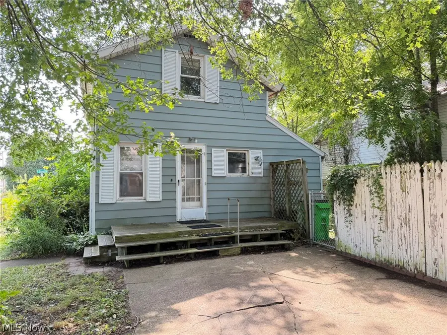 584 N Grant Street, Wooster, OH 44691 - #2
