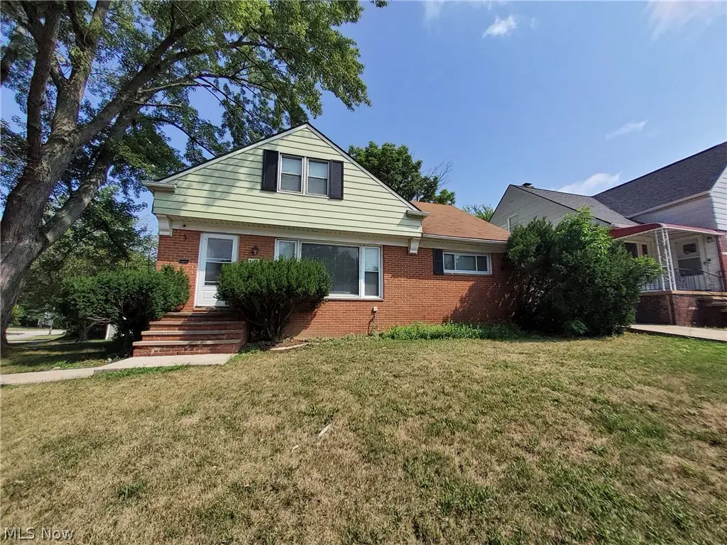 4113 Stonehaven Road, Cleveland, OH 44121 - #1