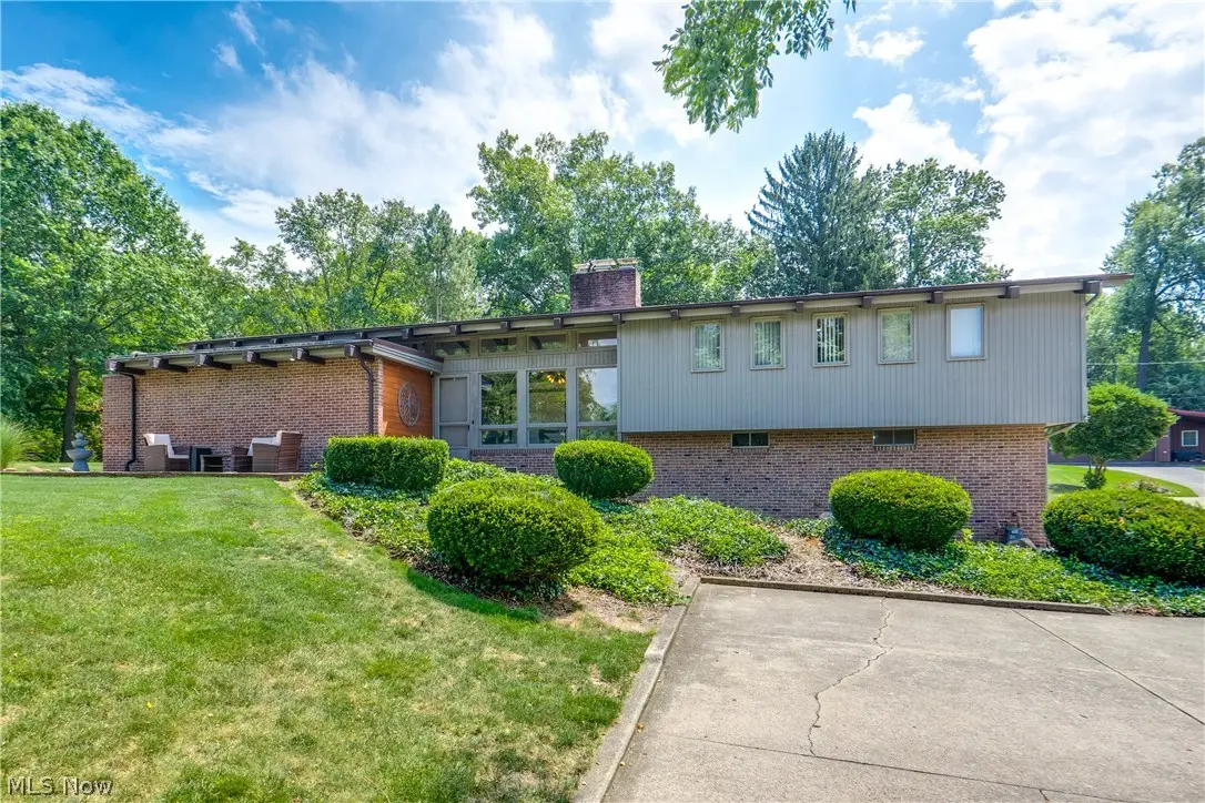 1241 Burd Ne Avenue, Massillon, OH 44646 - #1