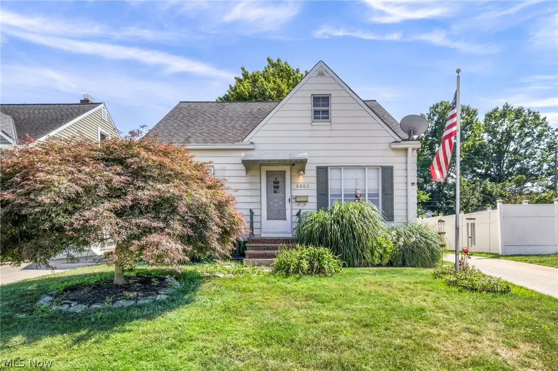 6803 Ridgewood Avenue, Parma, OH 44129 - #1