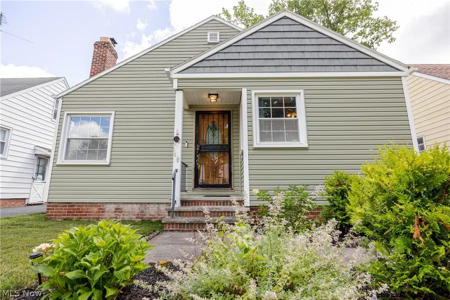 1075 Piermont Road, South Euclid, OH 44121 - #3