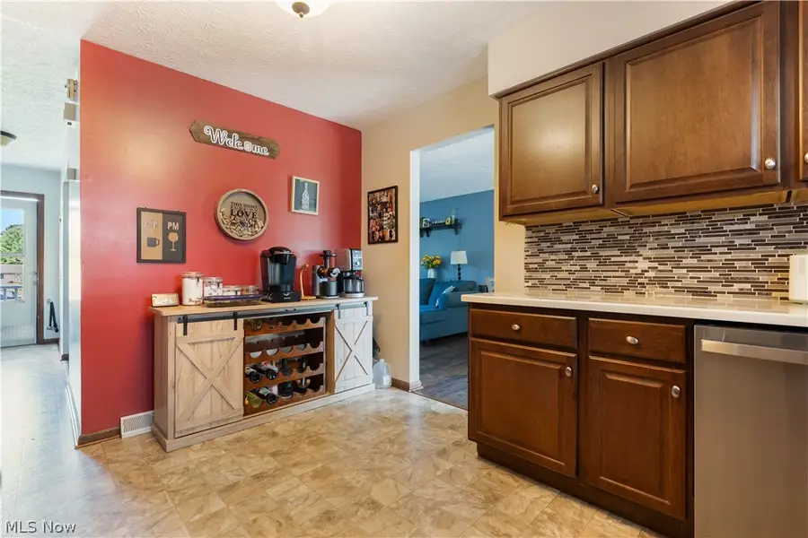 3316 Woodington Sw Avenue, Canton, OH 44706 - #2