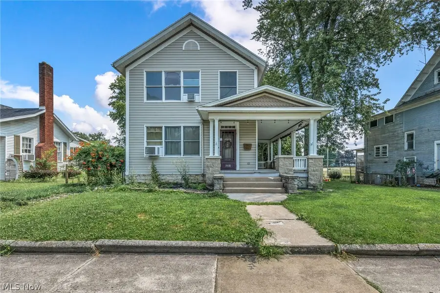 308 Castalia Street, Bellevue, OH 44811 - #3