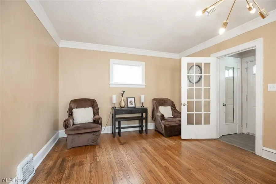 970 Whitby Road, Cleveland Heights, OH 44112 - #3