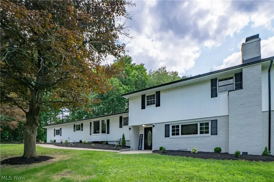 510 Lourdes Drive, Cuyahoga Falls, OH 44223 - #2