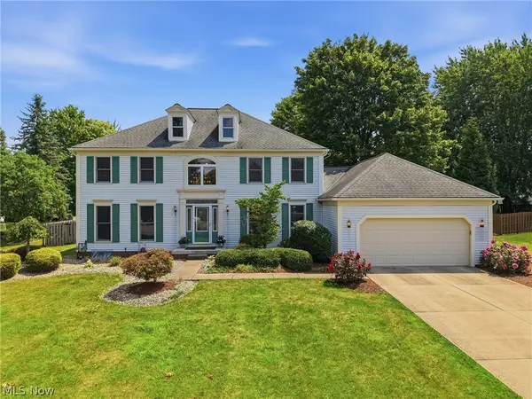 33541 Seneca Drive, Solon, OH 44139