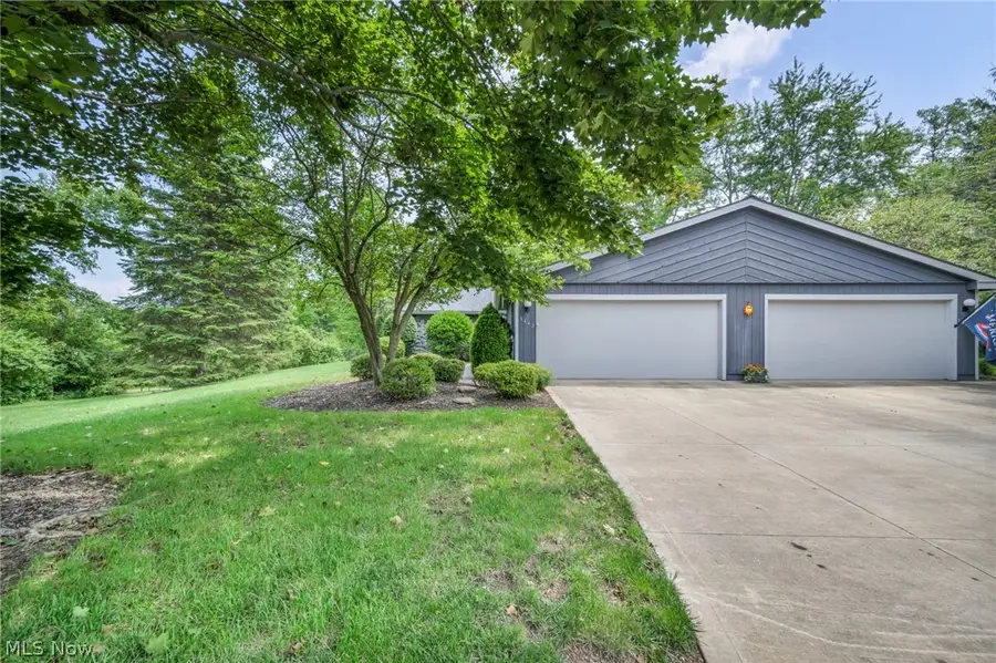 1442 Timberland Lane, Twinsburg, OH 44087 - #3