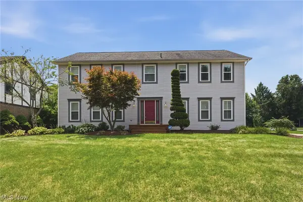 6114 Groton Nw Street, Canton, OH 44708