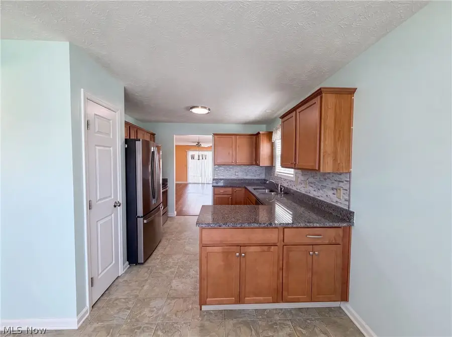 159 Prestwyck Lane, Elyria, OH 44035 - #2