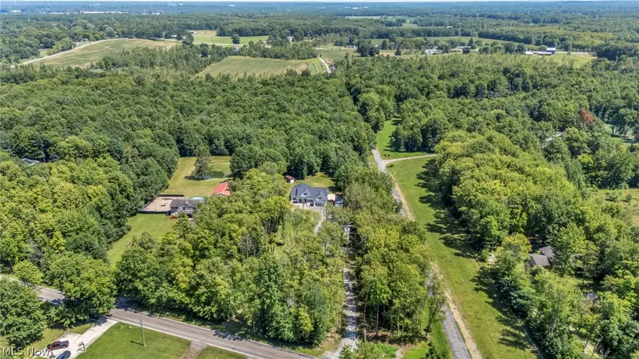 4331 Palmyra Road, Lordstown, OH 44481 - #2