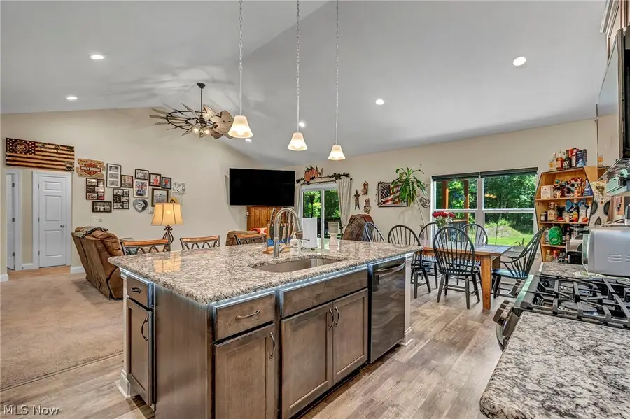 4331 Palmyra Road, Lordstown, OH 44481 - #3