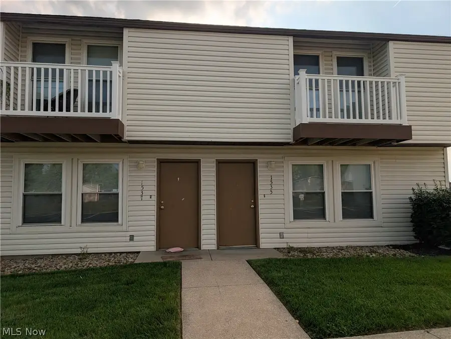 1537 Whitehall Boulevard, Kent, OH 44240 - #2
