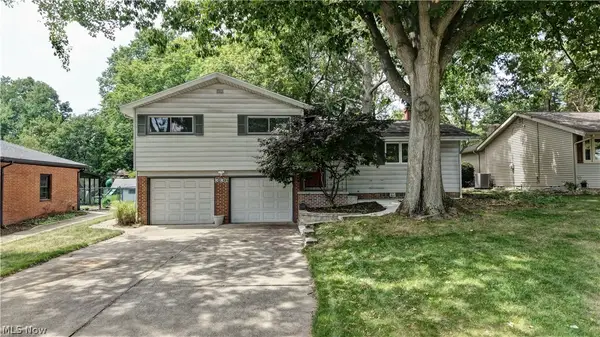 3136 Englewood Drive, Silver Lake, OH 44224