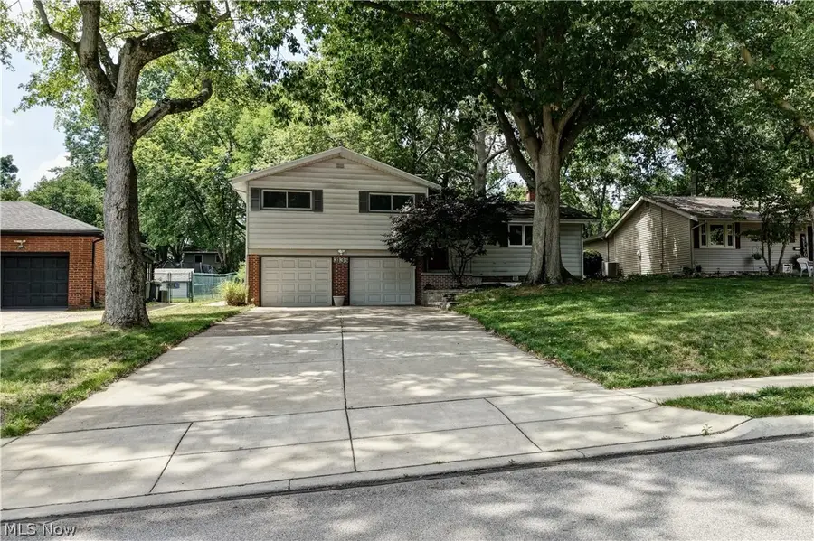 3136 Englewood Drive, Silver Lake, OH 44224 - #2