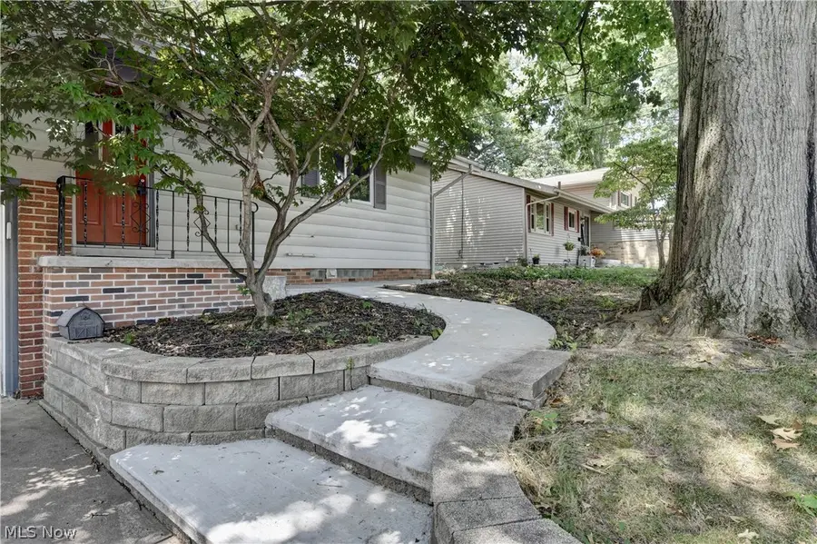 3136 Englewood Drive, Silver Lake, OH 44224 - #3