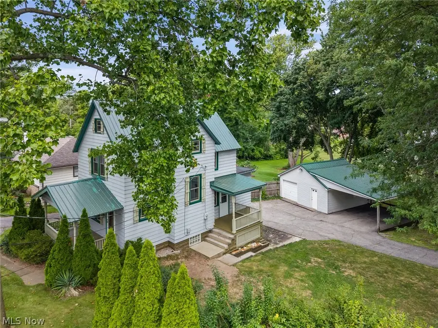 957 Cleveland Avenue, Amherst, OH 44001 - #3