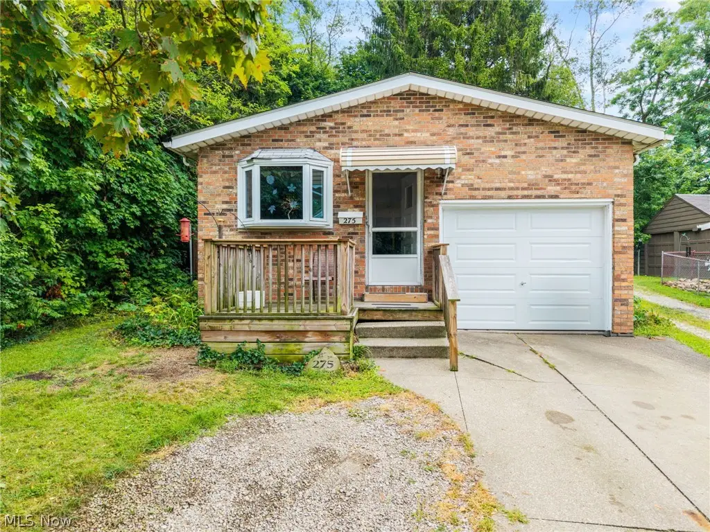 275 1st Street, Wadsworth, OH 44281 - #1