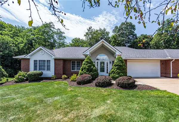 952 Rosemarie Circle, Wadsworth, OH 44281