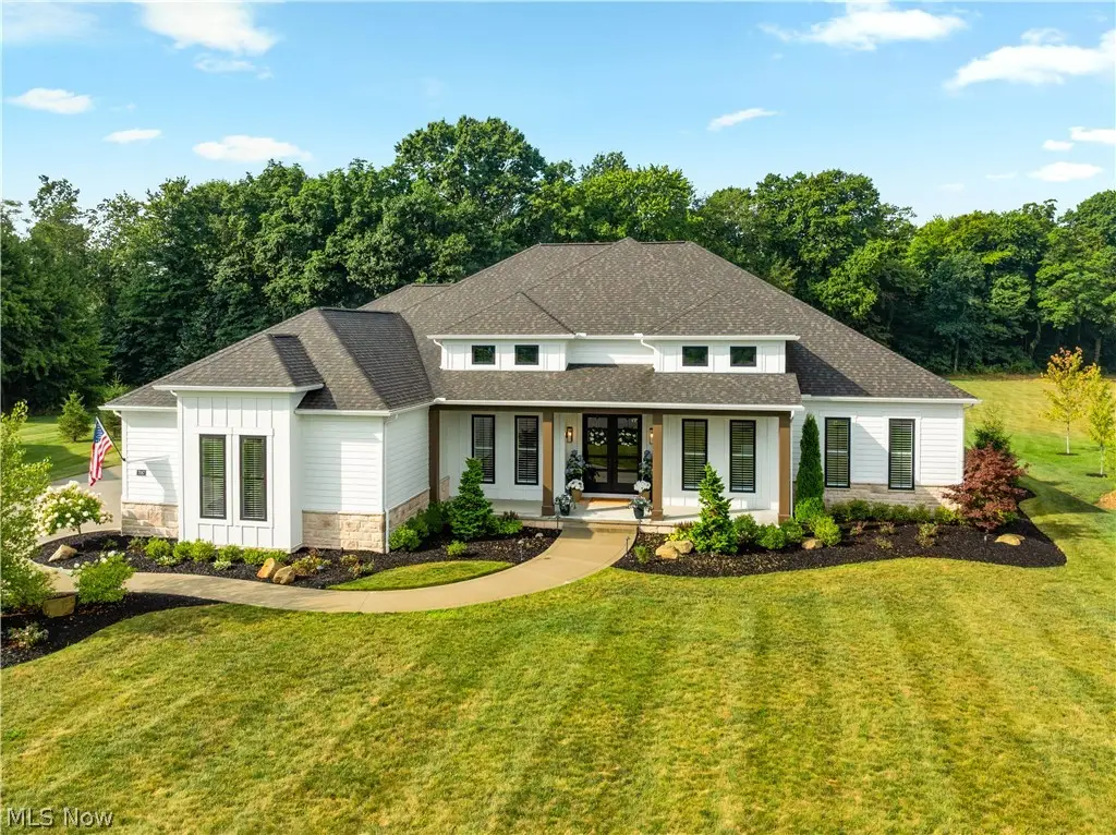 7087 Emerson Nw Circle, Massillon, OH 44646 - #1
